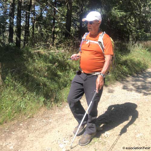 Gerard Muller en randonnée sur le chemin de Stevenson  ©association Yvoir